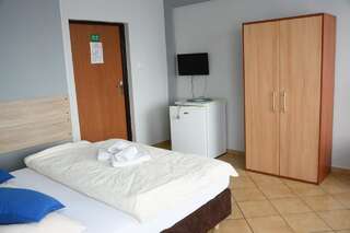 Отель Hotel Elda 2 Быдгощ Люкс (для 2 взрослых)-4